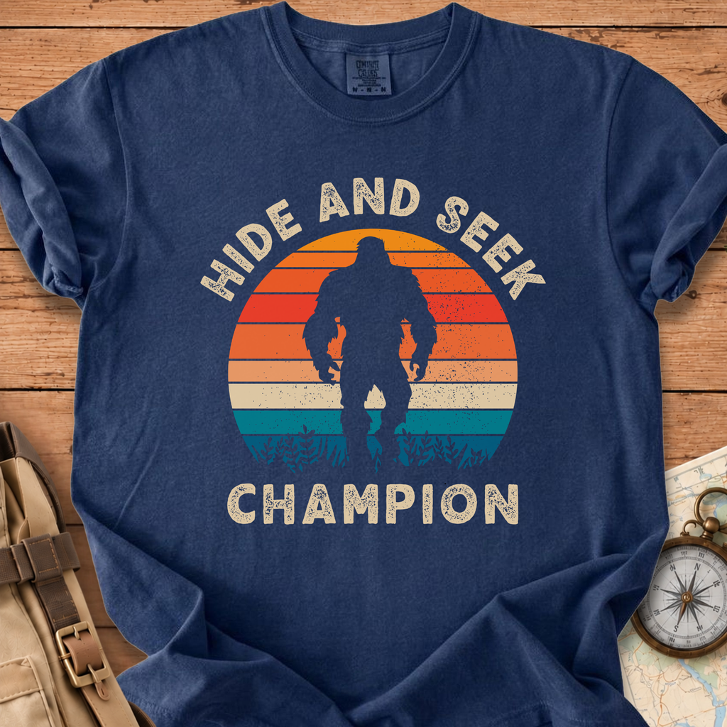 Hide and seek Champion T-Shirt